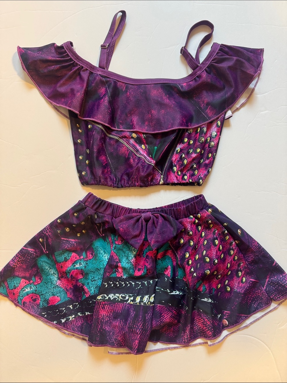 New Descendants Inspired Ruffle Two-Piece Girls Bathing Suit.  7 years Old 130cm